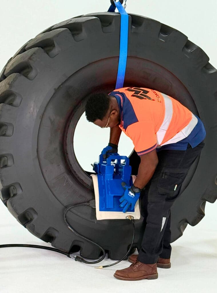 Monaflex OTR bead damage repair. Repair the beads of 45/65R45
